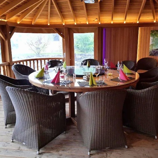 Pavillon Le Belvédère ( 8 à 12 personnes )